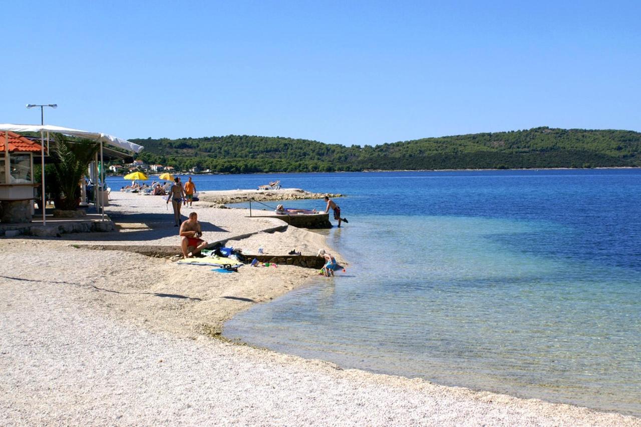 Apartments By The Sea Trogir - 15011 外观 照片