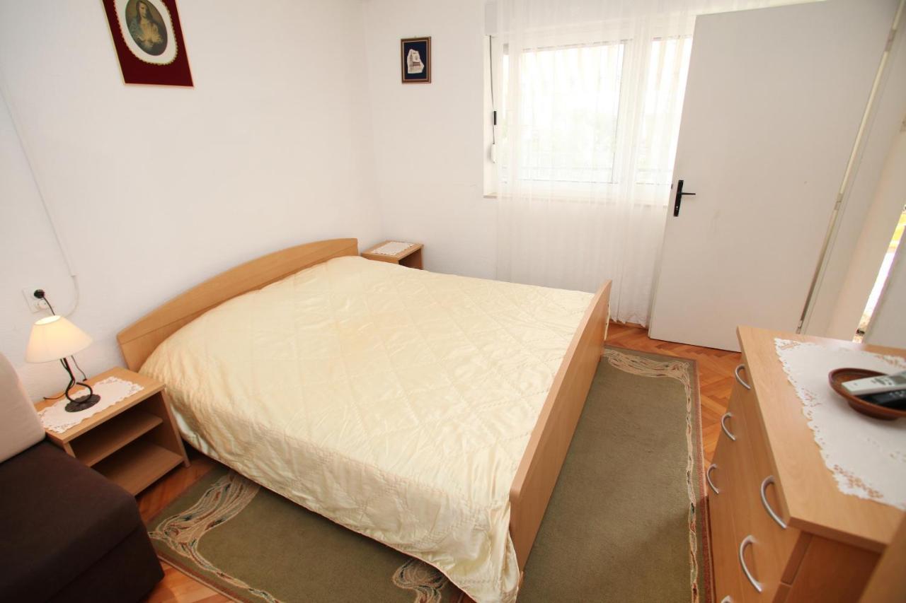 Apartments By The Sea Trogir - 15011 外观 照片